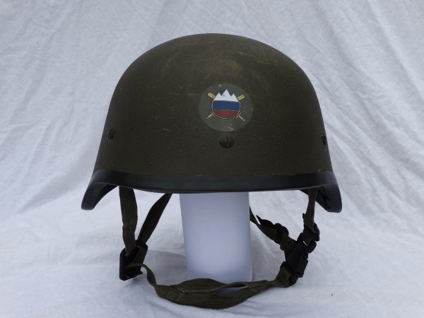 Slovenia VePlas T91 Helmet part 1