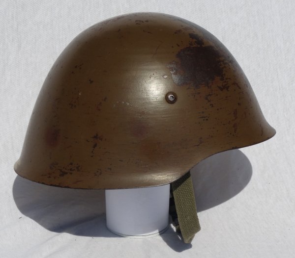 Portugal Model 940/63 helmet