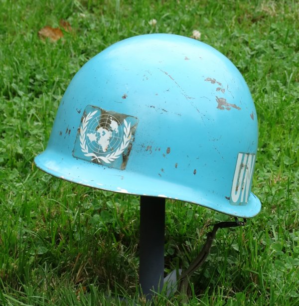 The Netherlands M53 troepenhelm used by UN (part 1)