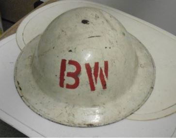 Belgian Helmet model 49FN white BW