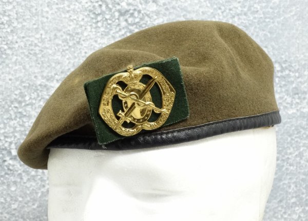 Beret The Netherlands Regiment Geneeskundige Troepen