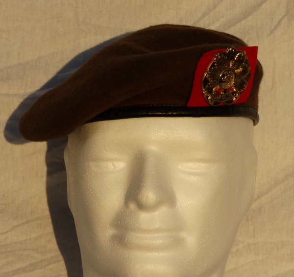 Beret The Netherlands "Regiment Infanterie Oranje Gelderland"