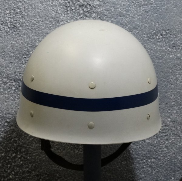 The Netherlands M53 helmet liner used by KMAR