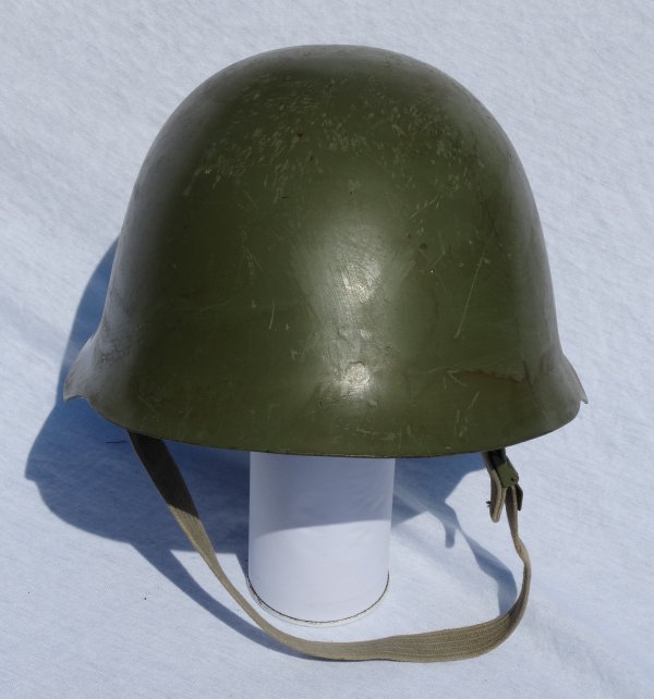 Yugoslavia Helmet model 59 / 85