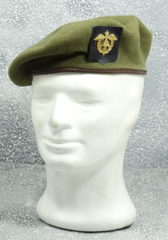 Belgian Beret "Administratie" green