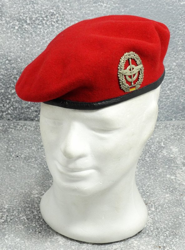 German beret Nachschubtruppe