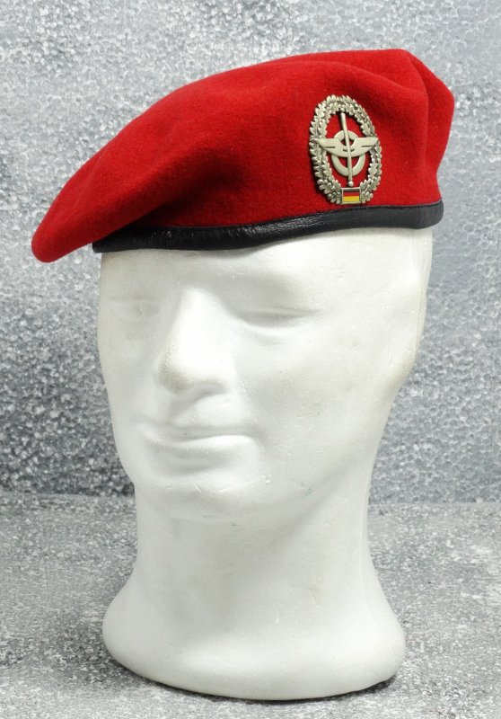 German beret Nachschubtruppe