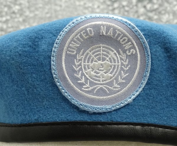 German beret "United Nations"