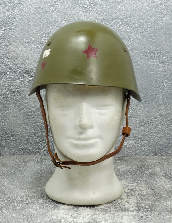 Bulgarian Model 51 / 72 Helmet Star & Flag (2)