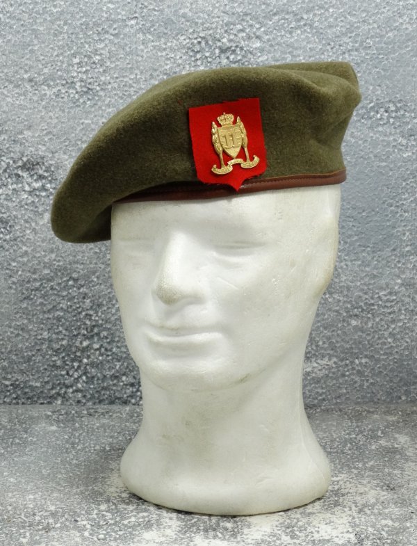 Belgian beret 11 Linie